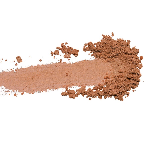 bareMinerals All Over Face Color Bronzer in Faux Tan Full Size .85 g - Picture 1 of 9